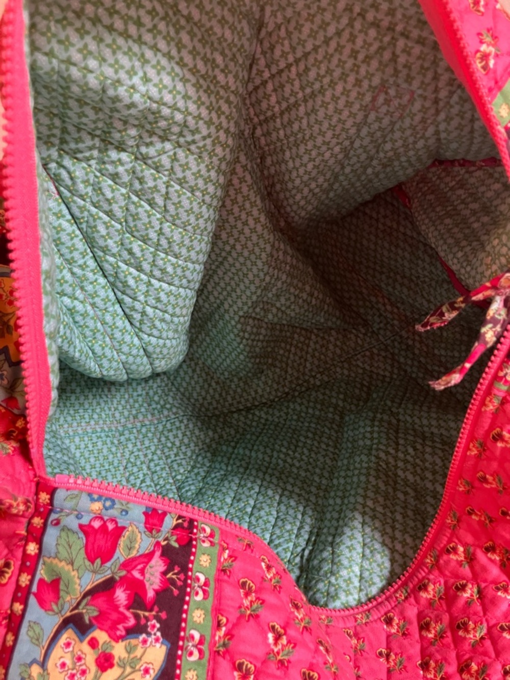 Vintage Vera Bradley Pink Pansy Duffle Bag - Picture 2 of 11